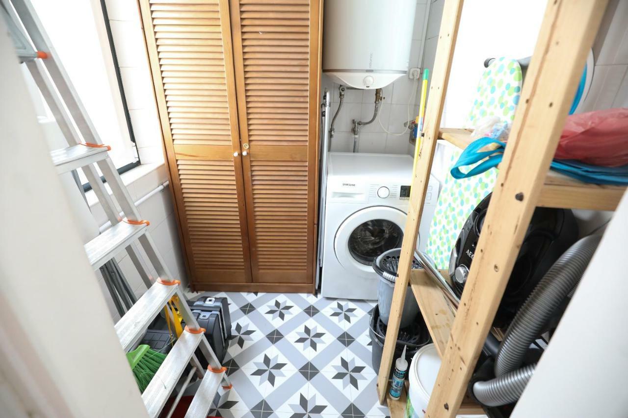4 Bedroom Apartment On The City Center ลิสบอน ภายนอก รูปภาพ